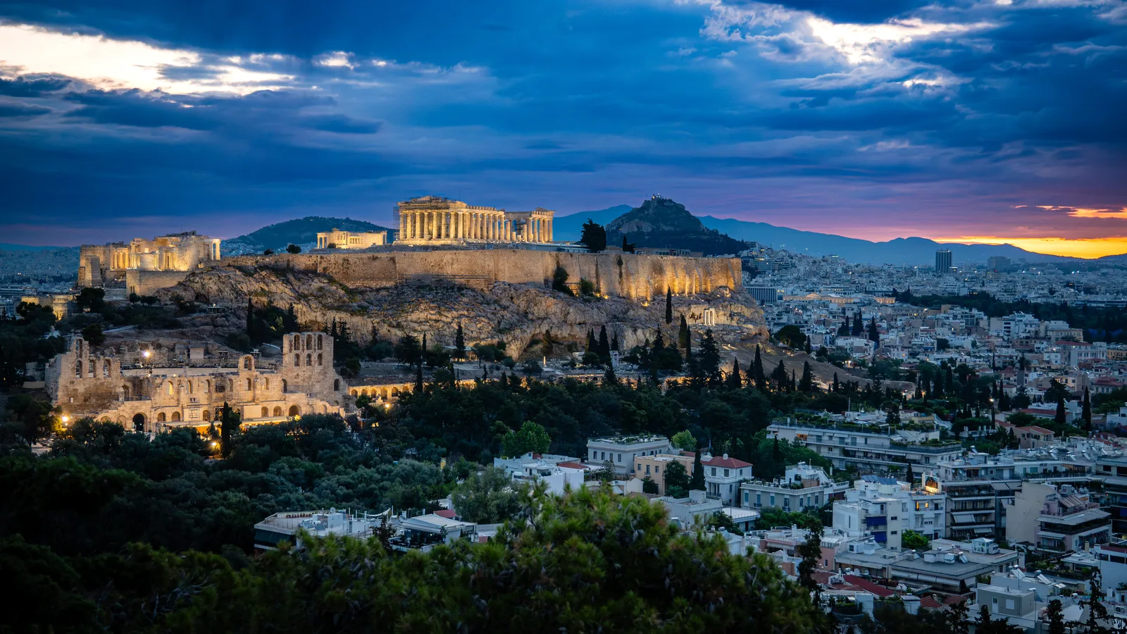 Athens: Athens: Acropolis time slots, the combined ticket and the heat